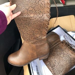 Brand new boutique boots